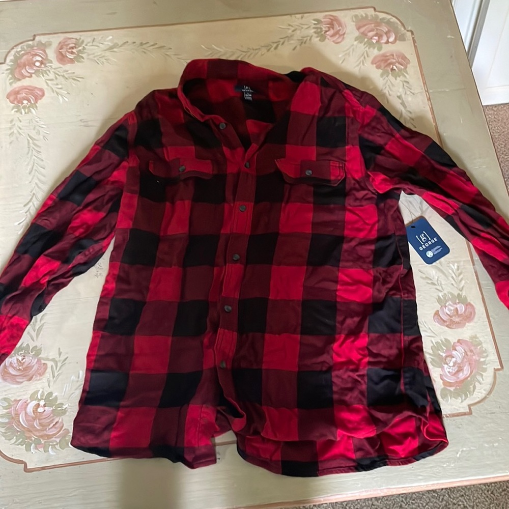 Mens Flannel (women can wear as well)